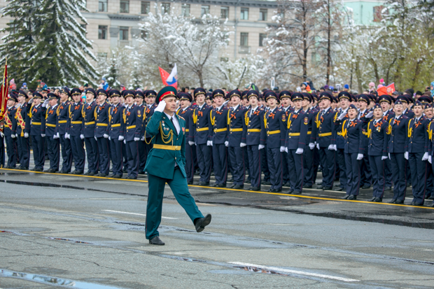 Парад победы в Красноярске 2016