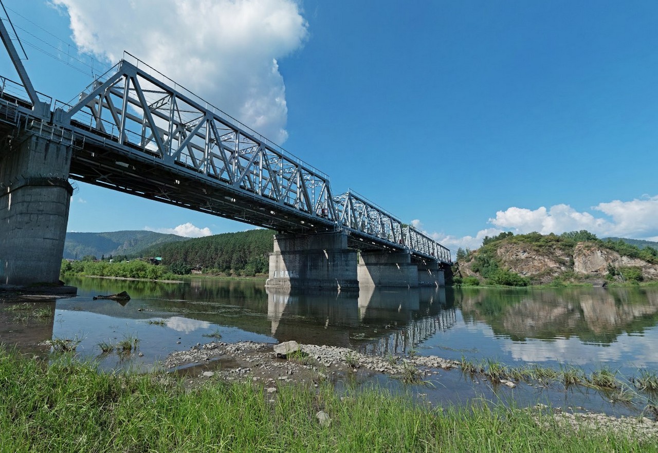 Мост через Ману в Усть-Мане