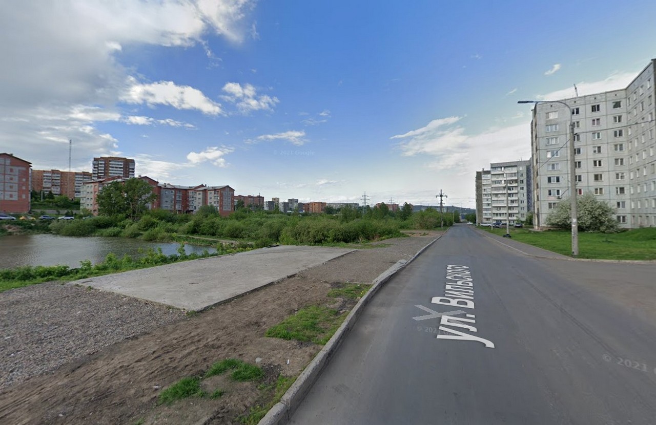 Сейчас большинство красноярцев хотят видеть благоустроенной набережную Серебряного ручья и прудов на ул. Вильского