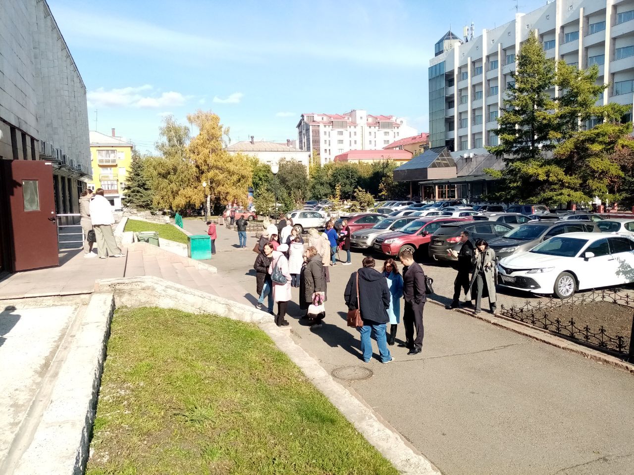 Жители Николаевки пришли в суд со странными и недостижимыми требованиями