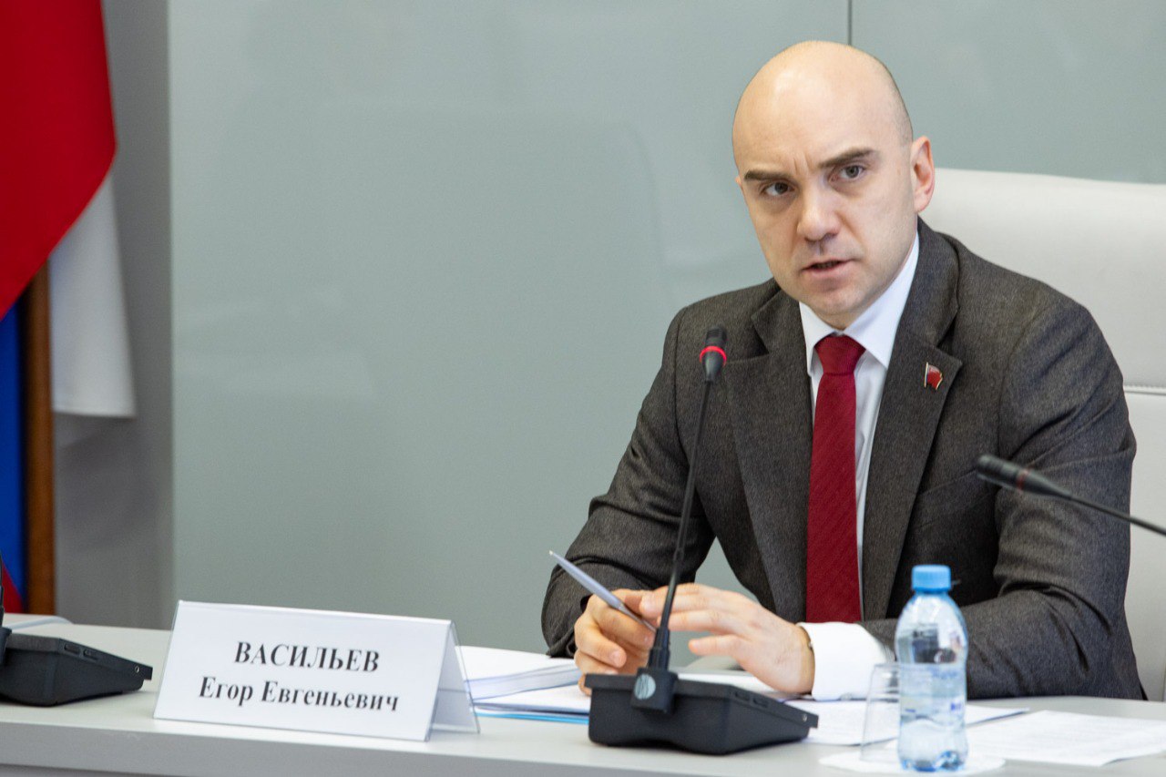 Депутат Егор Васильев