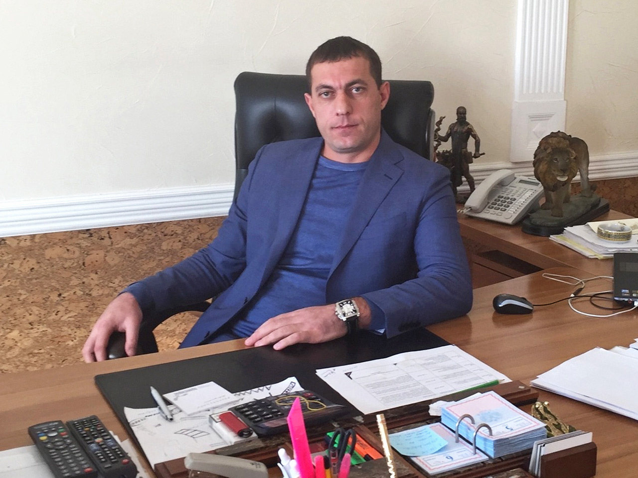 Декаррд Ханагян, Красноярск, Промстрой