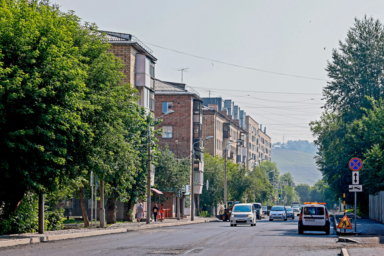 В Красноярске 1220 км дорог: этим летом ремонт выполнялся на десятках участков